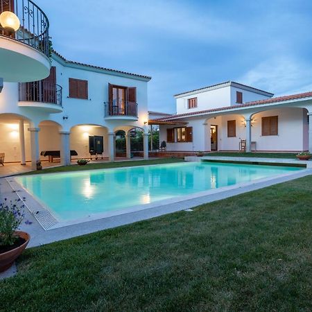 Mera Apartments Posada  Luaran gambar
