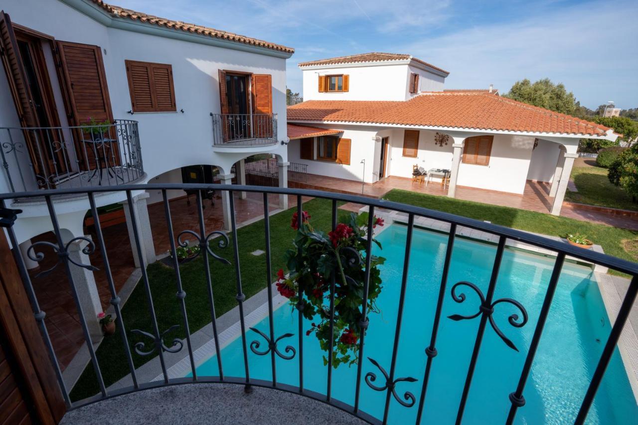 Mera Apartments Posada  Luaran gambar